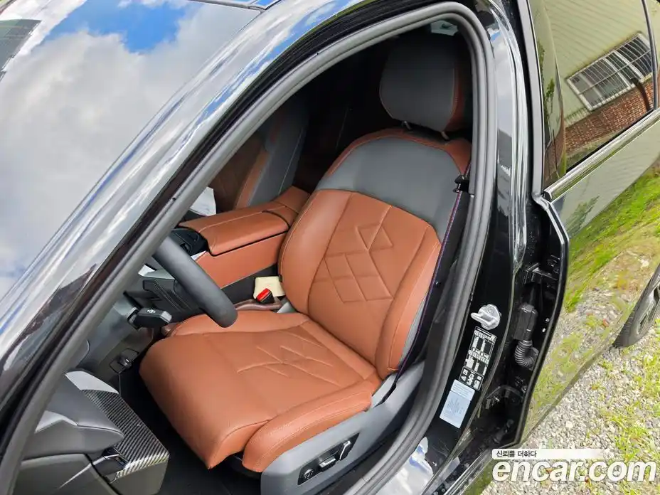 BMW 5 серия 2025 2.0 автомат (гидро), фото 10
