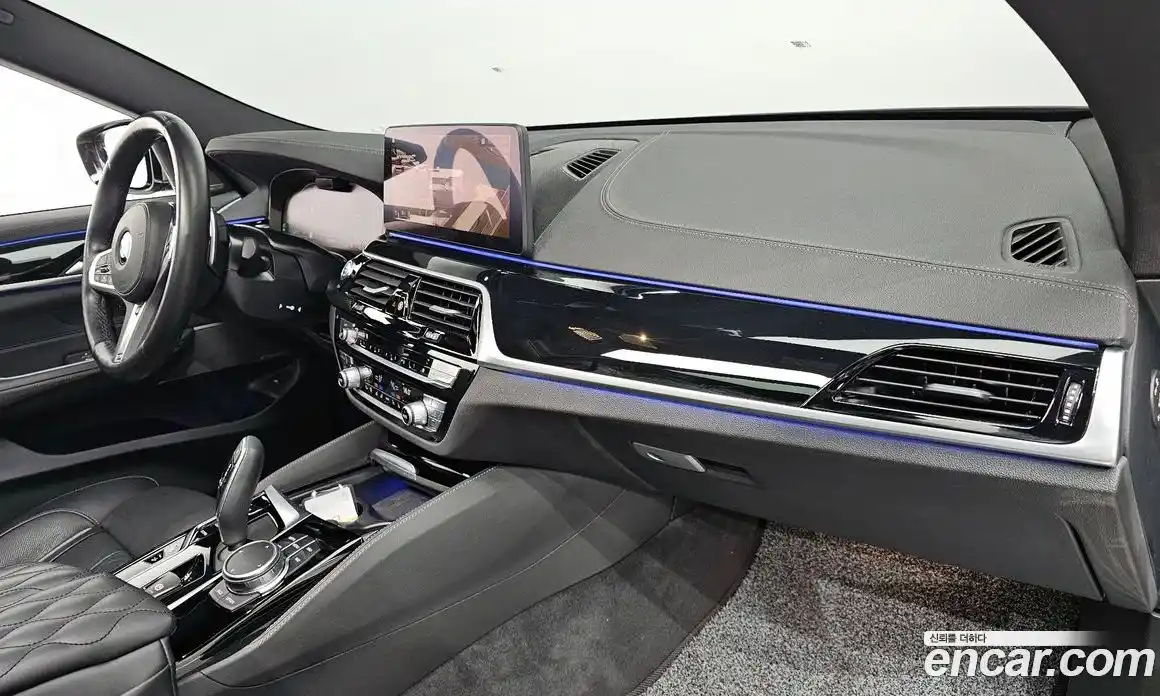 BMW 6 серия 2022 3.0 автомат (гидро), фото 28
