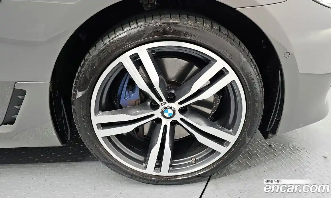 BMW 6 серия 2022 3.0 автомат (гидро), фото 7