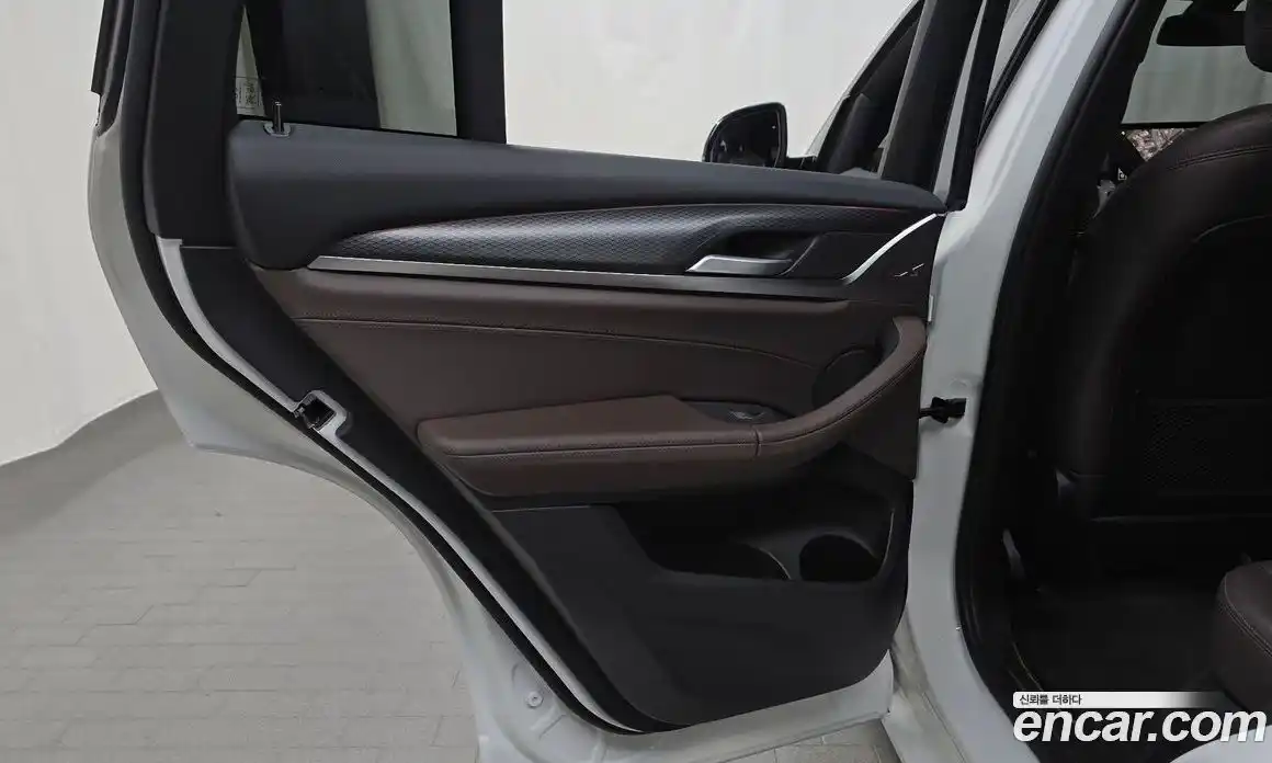 BMW X4 2022 2.0 автомат (гидро), фото 15