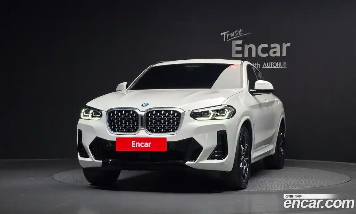 BMW X4 2022 2.0 автомат (гидро), фото 3