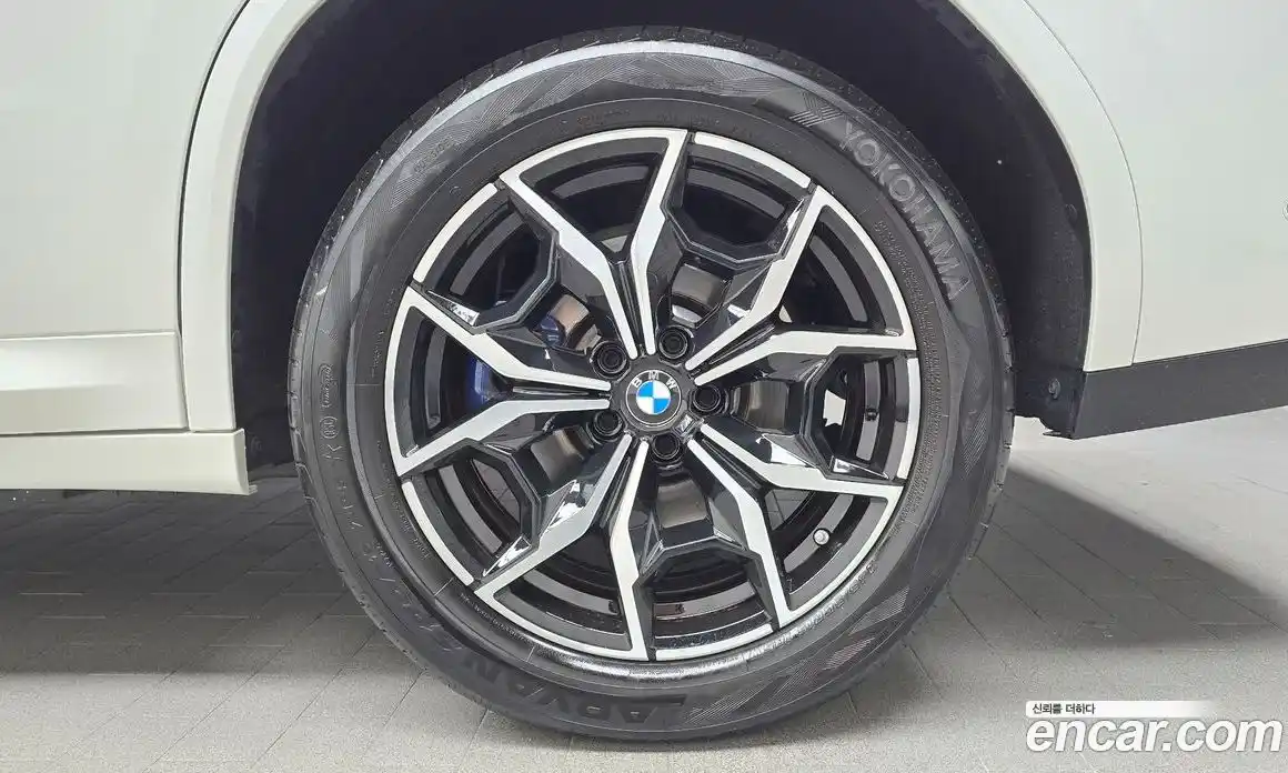 BMW X4 2022 2.0 автомат (гидро), фото 7
