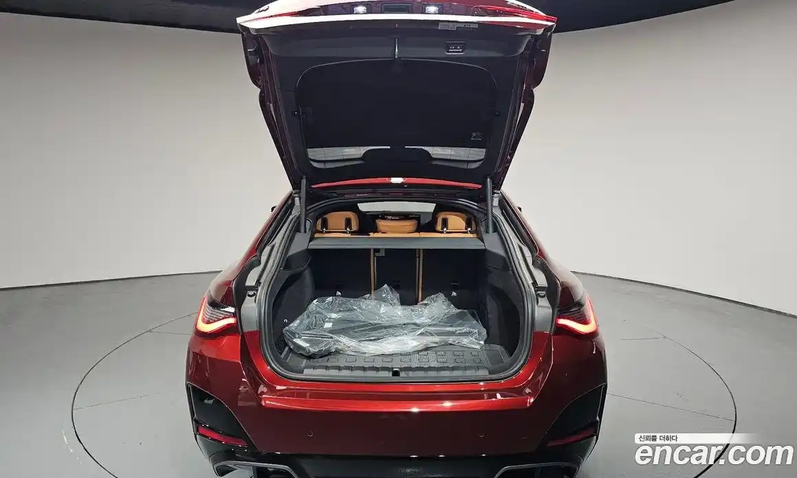 BMW i4 2023 0.2 автомат (гидро), фото 33