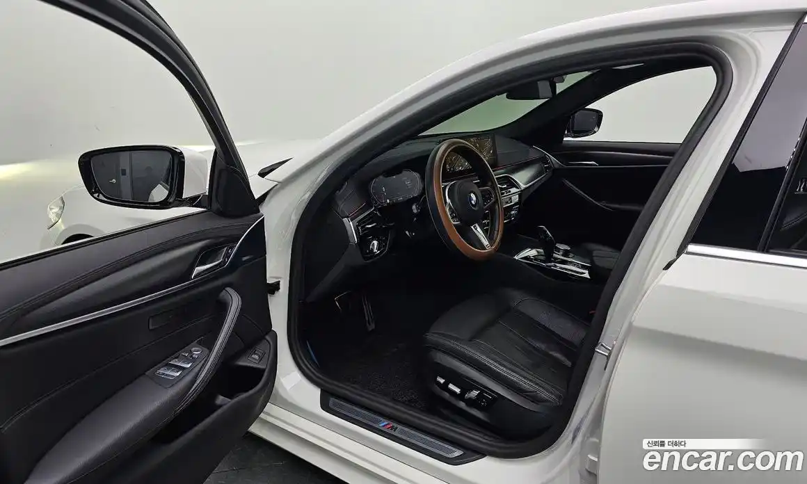 BMW 5 серия 2023 2.0 автомат (гидро), фото 13