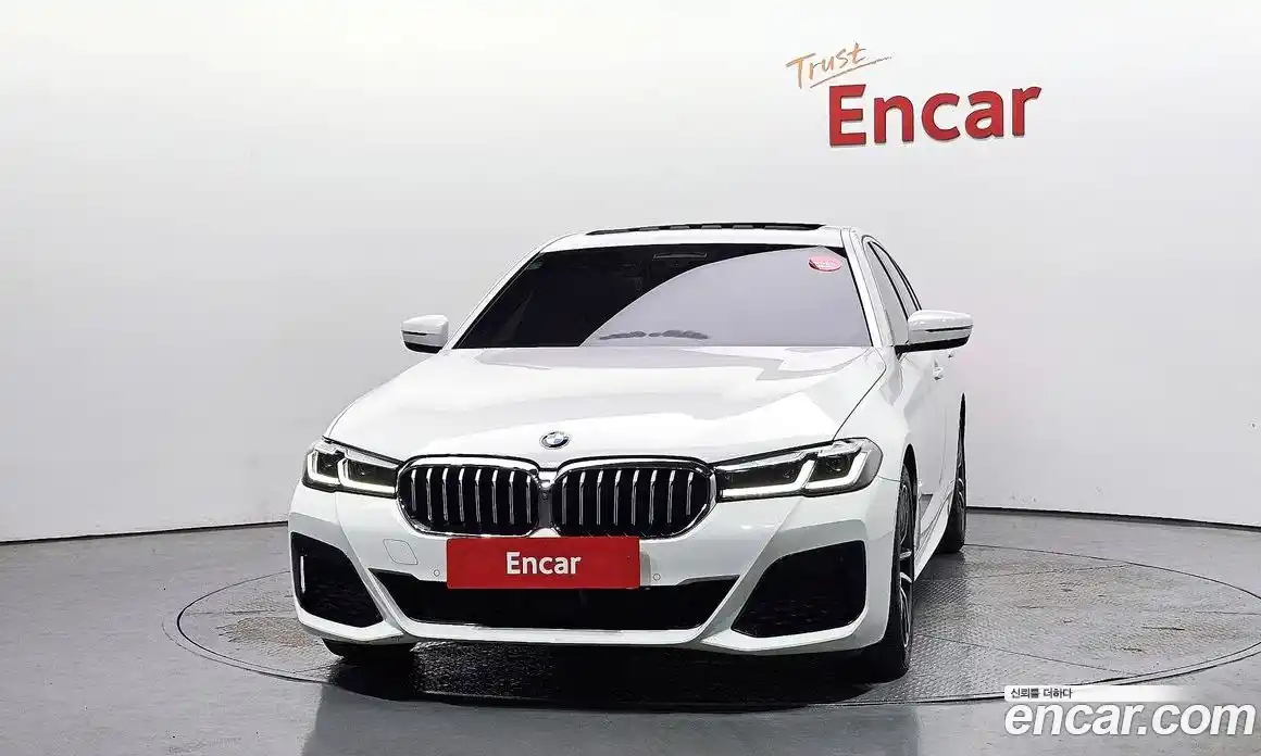 BMW 5 серия 2023 2.0 автомат (гидро), фото 3
