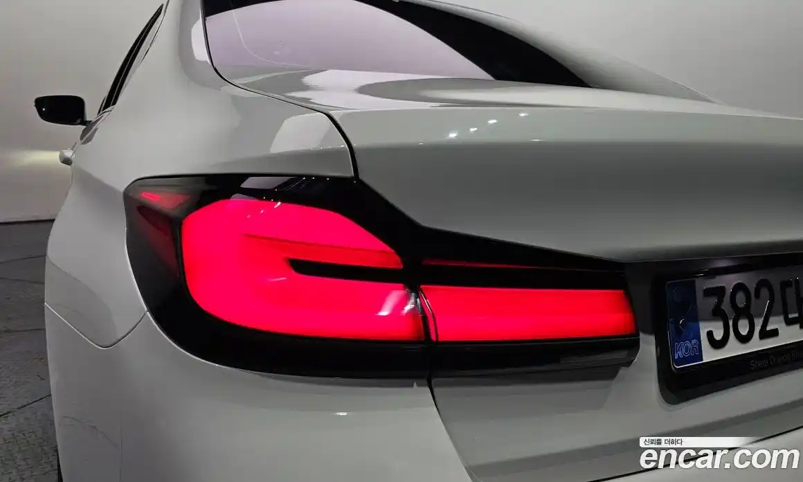 BMW 5 серия 2023 2.0 автомат (гидро), фото 9