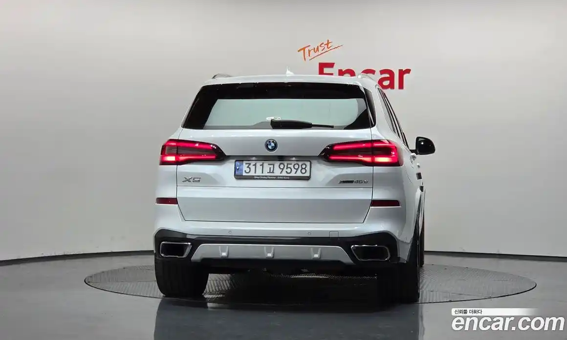 BMW X5 2022 3.0 автомат (гидро), фото 4