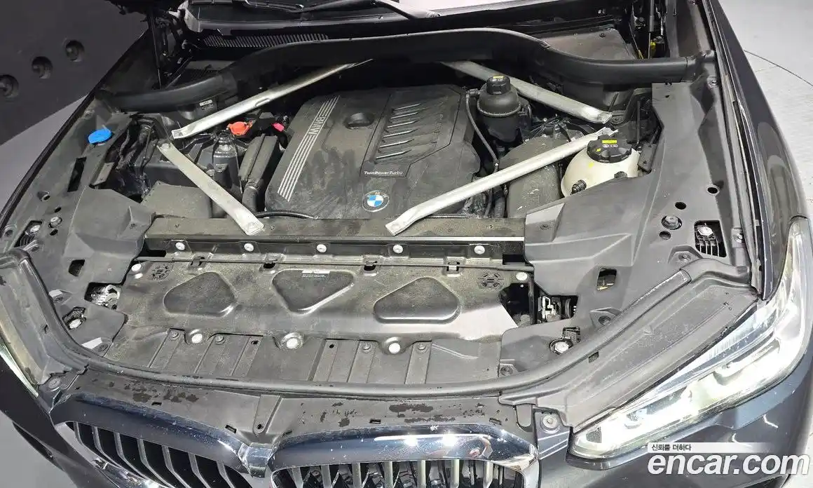 BMW X5 2021 3.0 автомат (гидро), фото 6