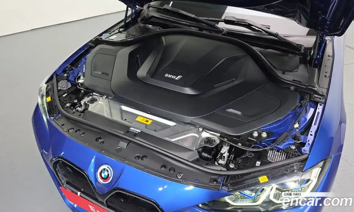 BMW i4 2023 0.2 автомат (гидро), фото 6