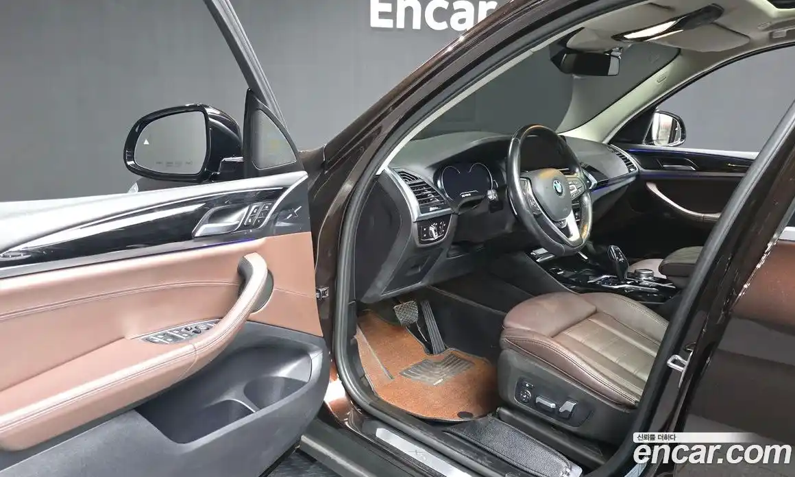 BMW X3 2018 2.0 автомат (гидро), фото 12