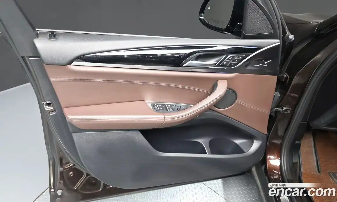 BMW X3 2018 2.0 автомат (гидро), фото 13