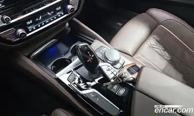 BMW 5 серия 2019 2.0 автомат (гидро), миниатюра 12