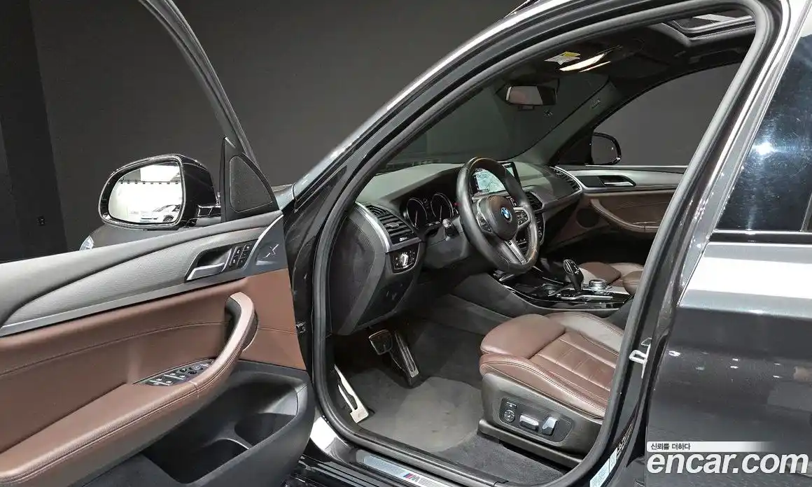 BMW X3 2018 2.0 автомат (гидро), фото 13
