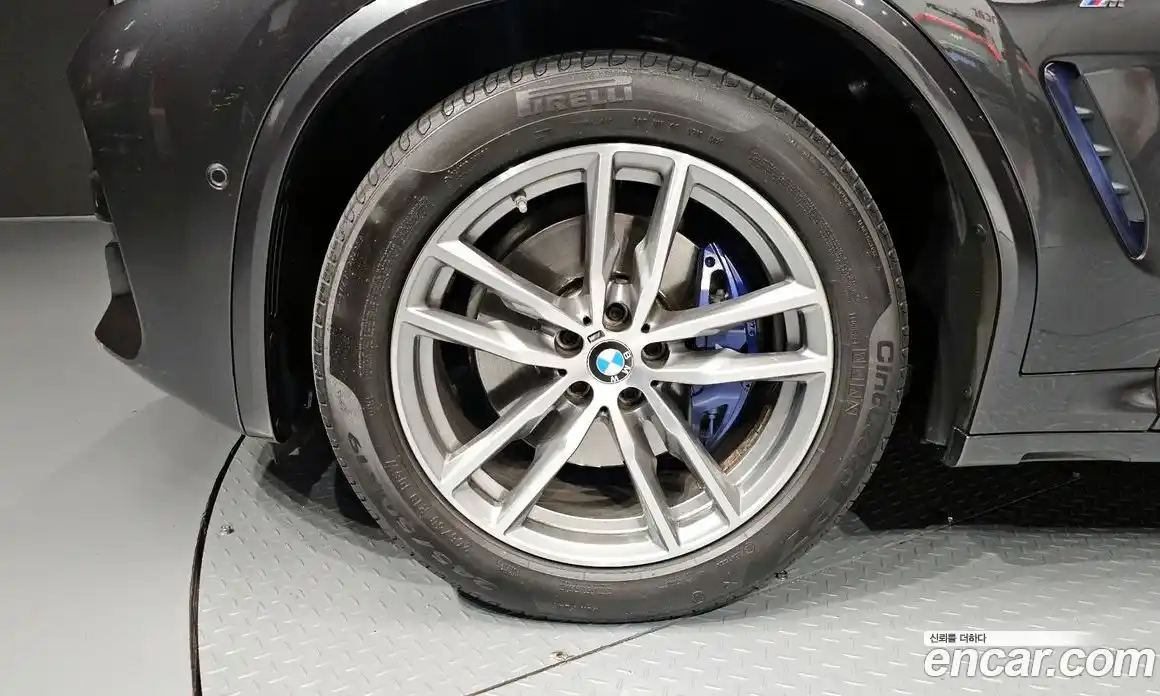 BMW X3 2018 2.0 автомат (гидро), фото 5