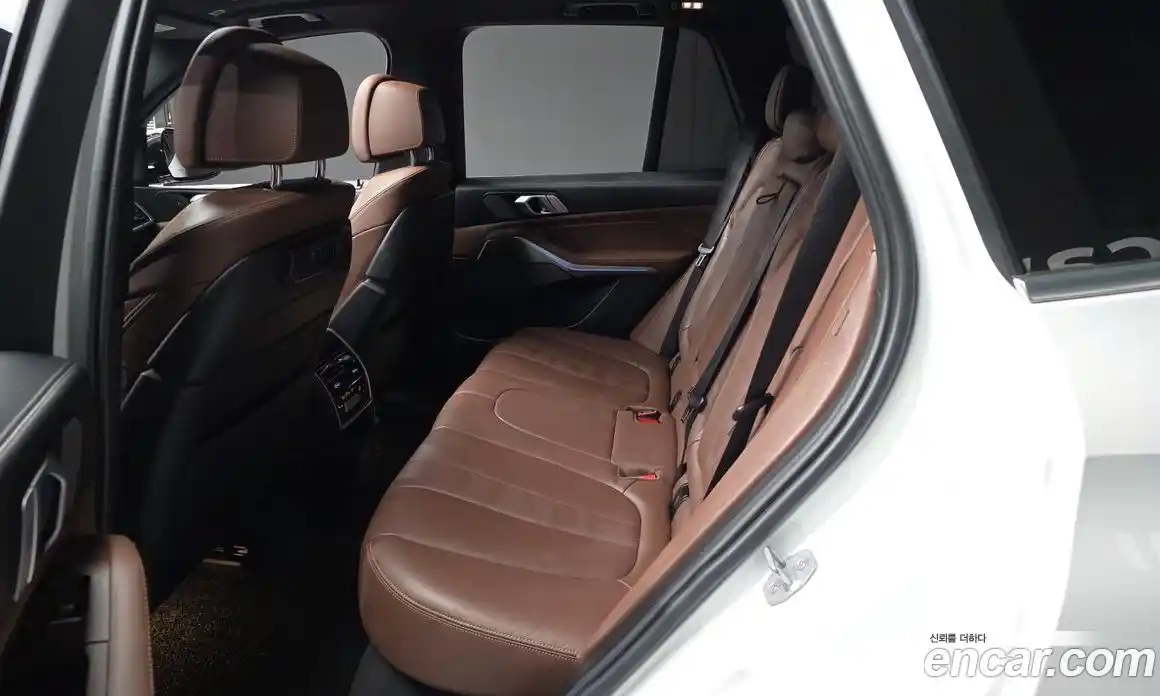 BMW X5 2021 3.0 автомат (гидро), фото 16
