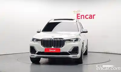 BMW X7 2021 3.0 автомат (гидро), миниатюра 3