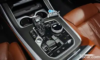 BMW X7 2021 3.0 автомат (гидро), миниатюра 9