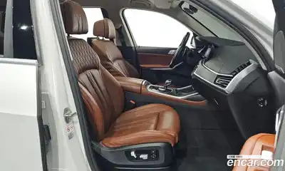 BMW X7 2021 3.0 автомат (гидро), миниатюра 10