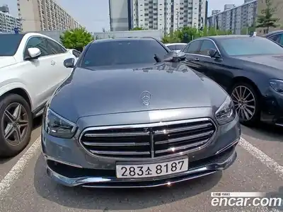 Mercedes-Benz E-Class, 2023, 13 899 км