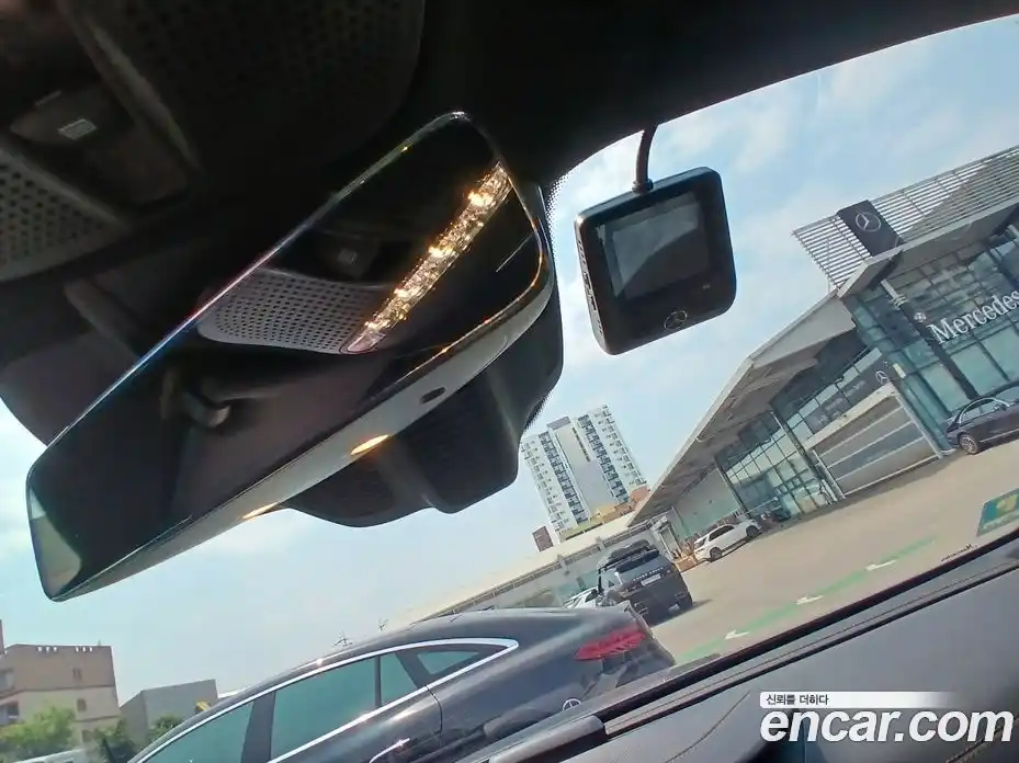Mercedes-Benz E-Class 2023 2.0 автомат (гидро), фото 13