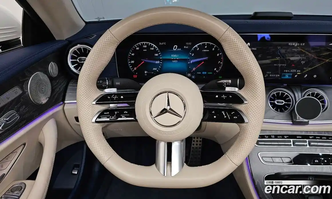 Mercedes-Benz E-Class 2023 3.0 автомат (гидро), фото 19