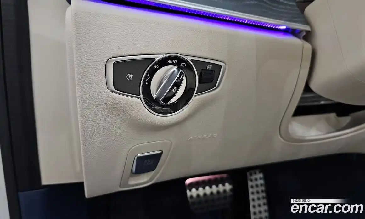 Mercedes-Benz E-Class 2023 3.0 автомат (гидро), фото 25