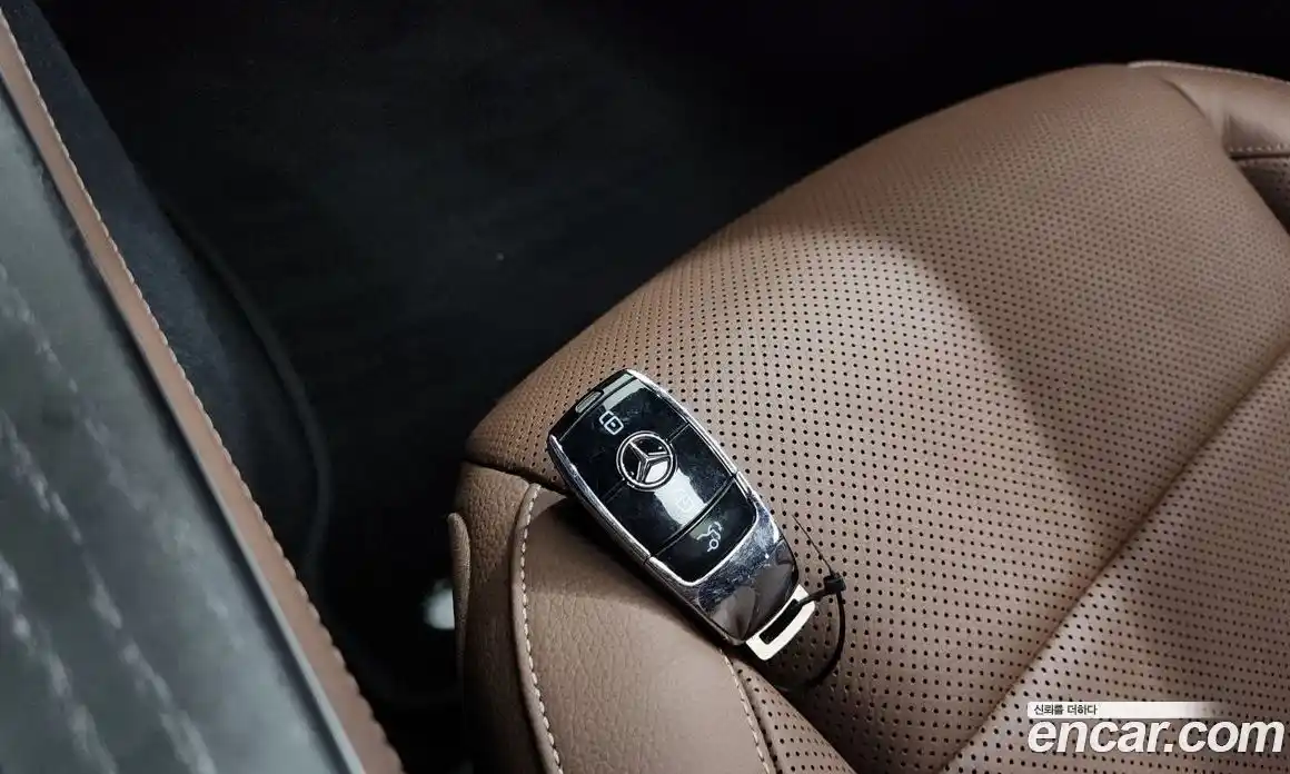 Mercedes-Benz E-Class 2022 2.0 автомат (гидро), фото 21