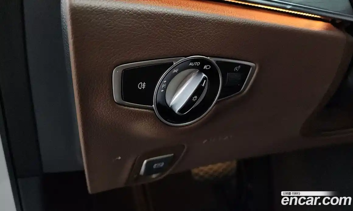 Mercedes-Benz E-Class 2022 2.0 автомат (гидро), фото 28