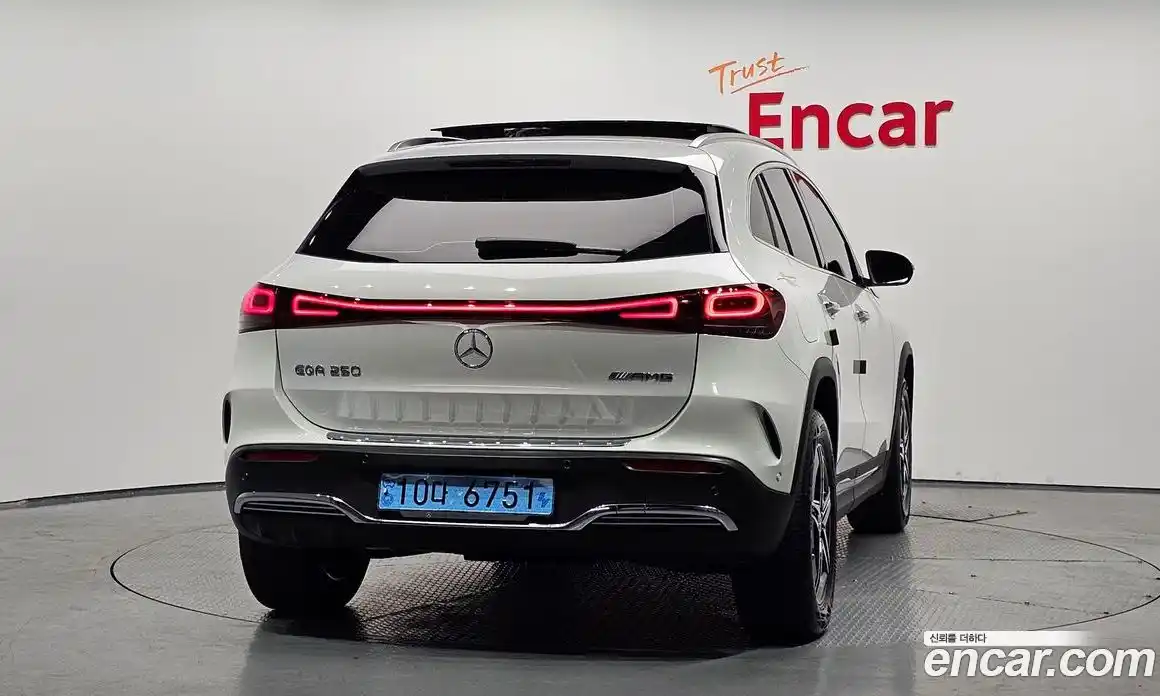 Mercedes-Benz EQA 2022 0.2 гидро, фото 4 Mercedes-Benz EQA 2022 0.2 гидро, фото 4