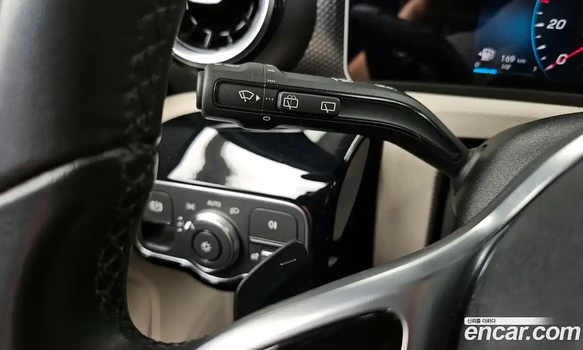Mercedes-Benz A-Class 2019 2.0 гидро, фото 28 Mercedes-Benz A-Class 2019 2.0 гидро, фото 28