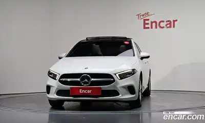 Mercedes-Benz A-Class 2019 2.0 гидро, миниатюра 3 Mercedes-Benz A-Class 2019 2.0 гидро, миниатюра 3