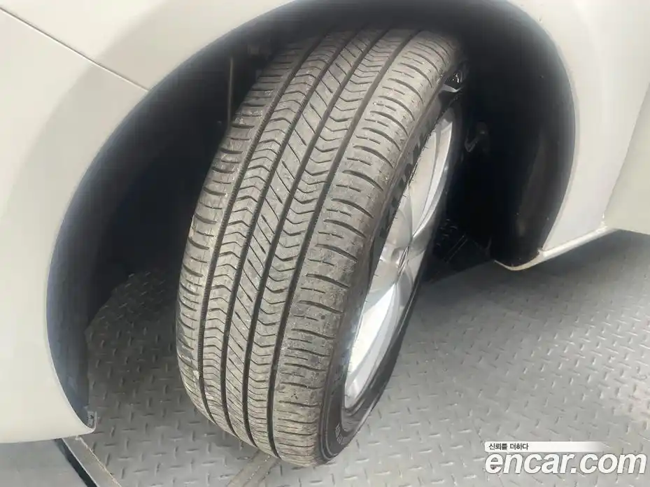 Mercedes-Benz A-Class 2019 2.0 гидро, фото 19 Mercedes-Benz A-Class 2019 2.0 гидро, фото 19