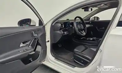Mercedes-Benz A-Class 2019 2.0 гидро, миниатюра 10 Mercedes-Benz A-Class 2019 2.0 гидро, миниатюра 10
