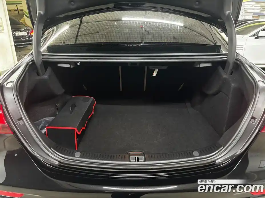 Mercedes-Benz E-Class 2022 2.0 автомат (гидро), фото 16