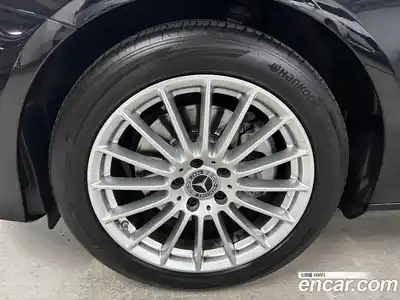 Mercedes-Benz E-Class 2022 2.0 автомат (гидро), миниатюра 5