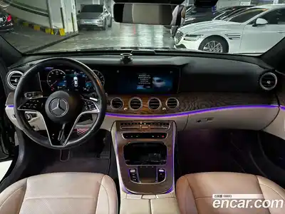 Mercedes-Benz E-Class 2022 2.0 автомат (гидро), миниатюра 7