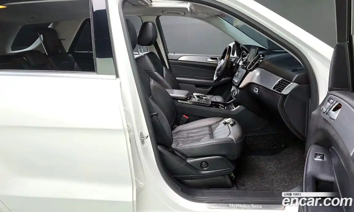 Mercedes-Benz GLE-Class 2018 3.0 гидро, фото 16
