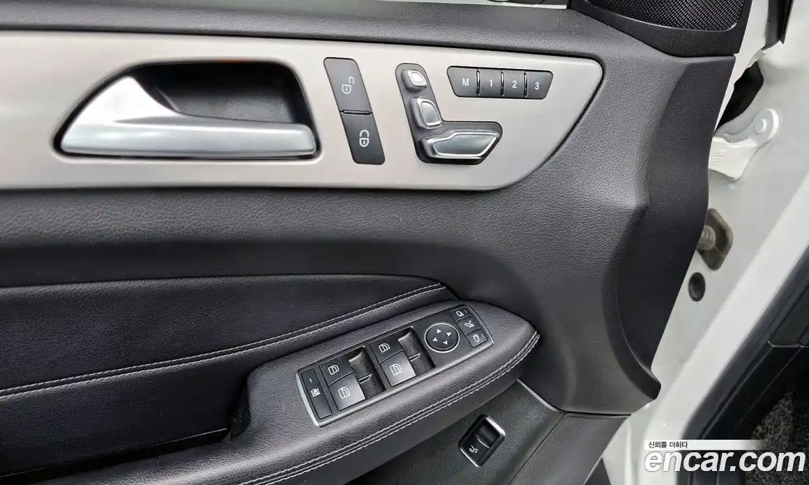 Mercedes-Benz GLE-Class 2018 3.0 гидро, фото 25