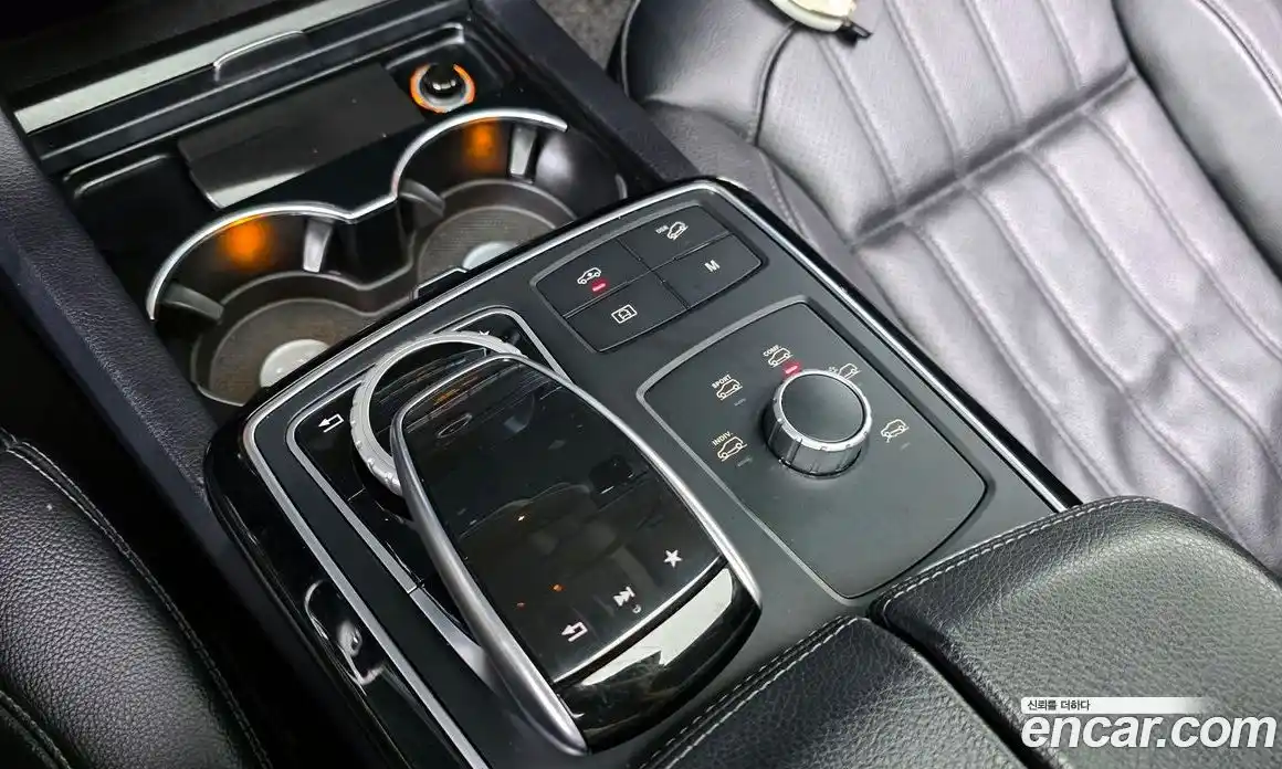 Mercedes-Benz GLE-Class 2018 3.0 гидро, фото 26