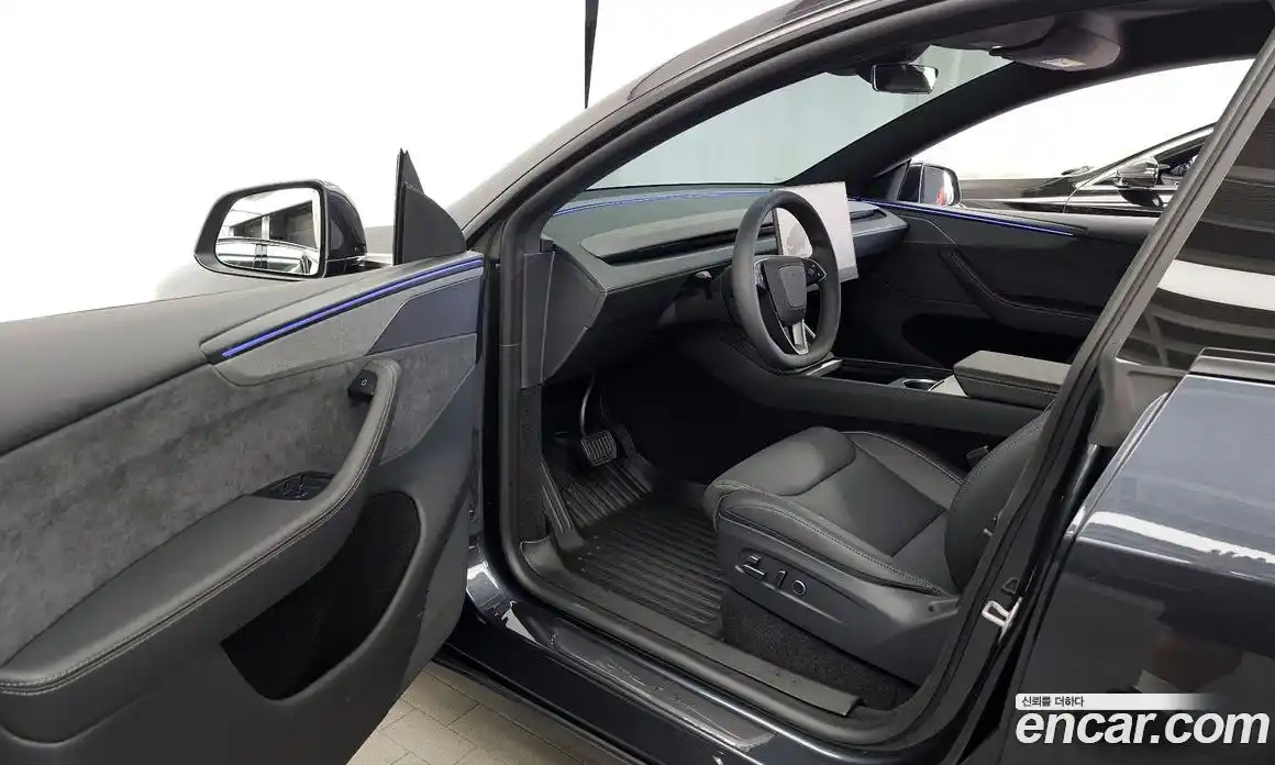 Tesla Model Y 2026 0.2 автомат (гидро), фото 13 Tesla Model Y 2026 0.2 автомат (гидро), фото 13