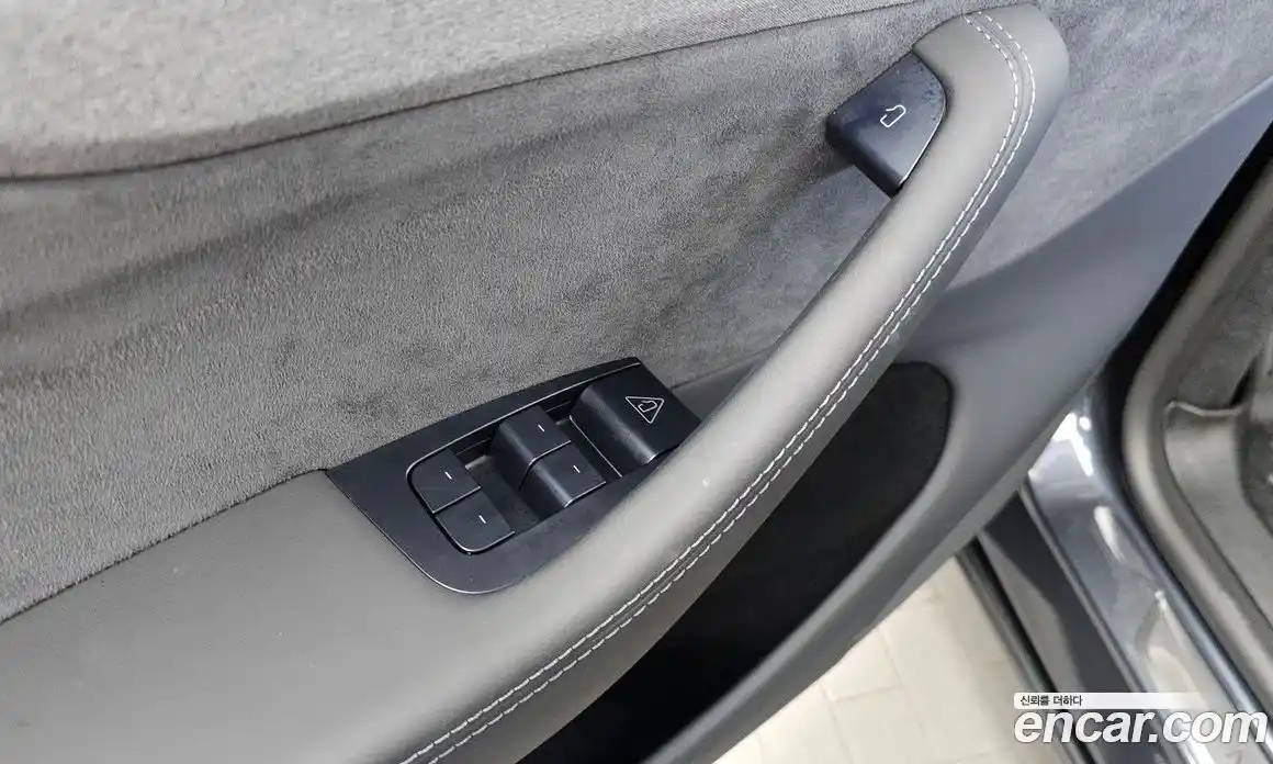 Tesla Model Y 2026 0.2 автомат (гидро), фото 27 Tesla Model Y 2026 0.2 автомат (гидро), фото 27
