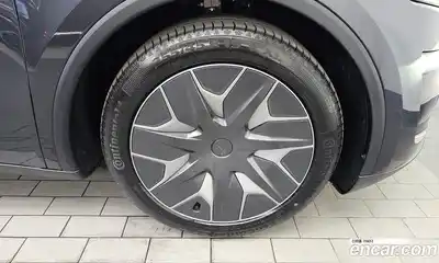 Tesla Model Y 2026 0.2 автомат (гидро), миниатюра 7 Tesla Model Y 2026 0.2 автомат (гидро), миниатюра 7