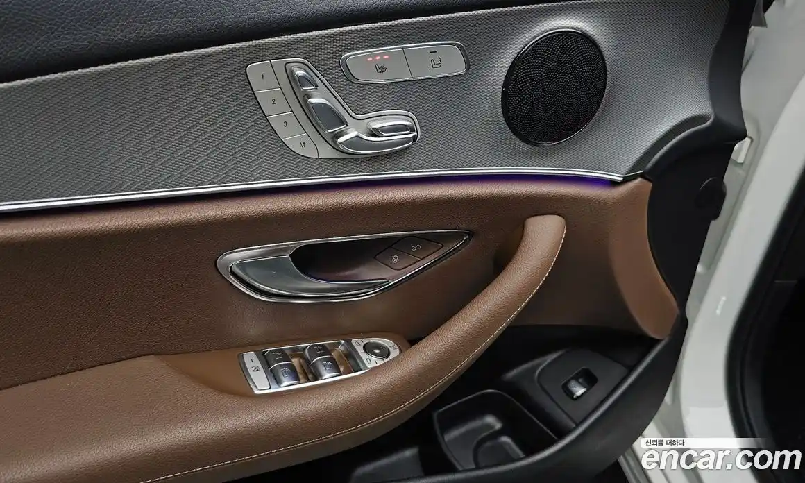 Mercedes-Benz E-Class 2018 2.0 автомат (гидро), фото 22