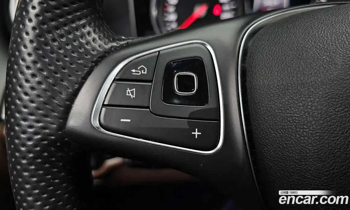 Mercedes-Benz E-Class 2018 2.0 автомат (гидро), фото 26