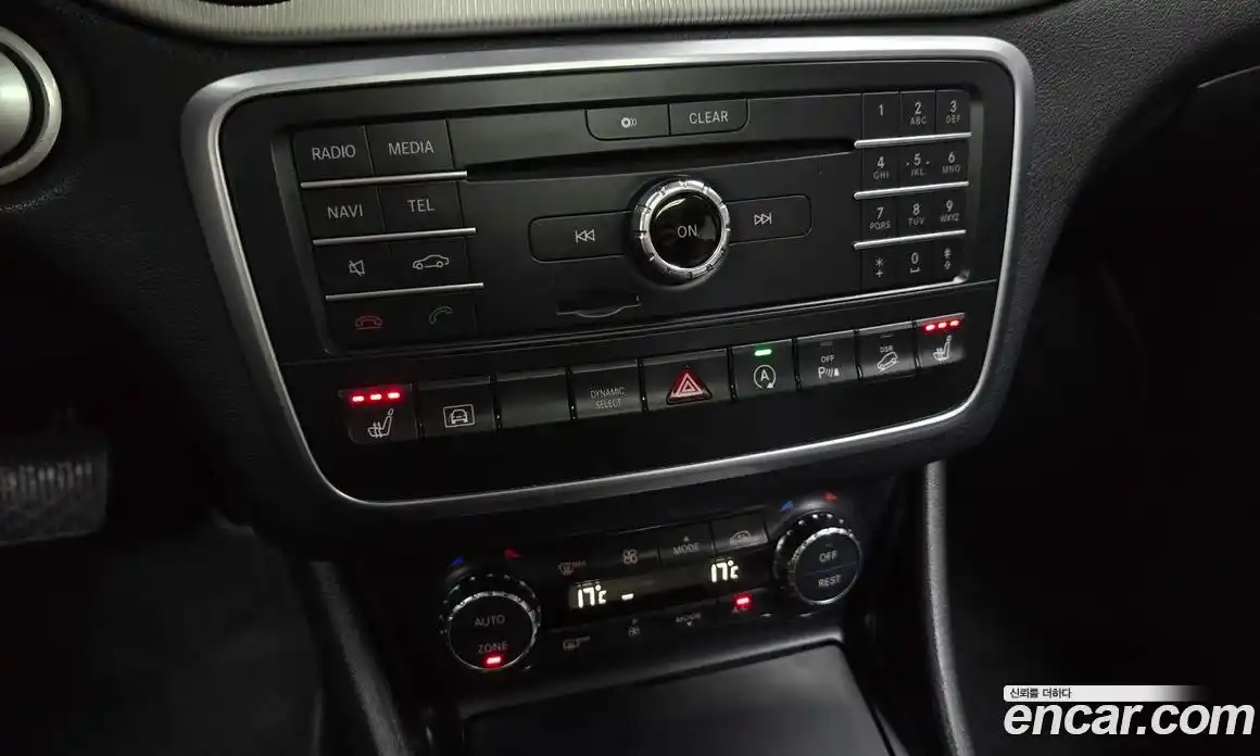 Mercedes-Benz GLA-Class 2016 2.1 гидро, фото 15 Mercedes-Benz GLA-Class 2016 2.1 гидро, фото 15