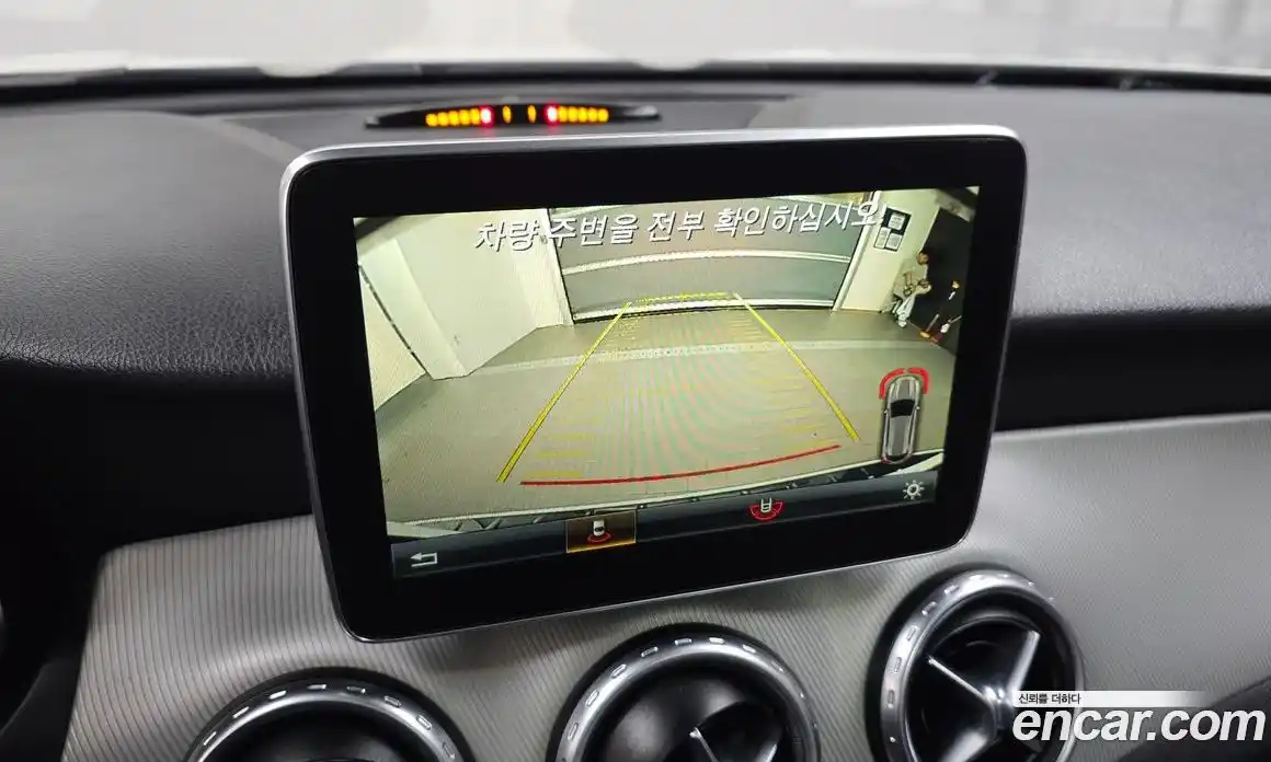 Mercedes-Benz GLA-Class 2016 2.1 гидро, фото 16 Mercedes-Benz GLA-Class 2016 2.1 гидро, фото 16