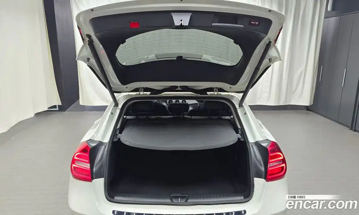 Mercedes-Benz GLA-Class 2016 2.1 гидро, фото 20 Mercedes-Benz GLA-Class 2016 2.1 гидро, фото 20