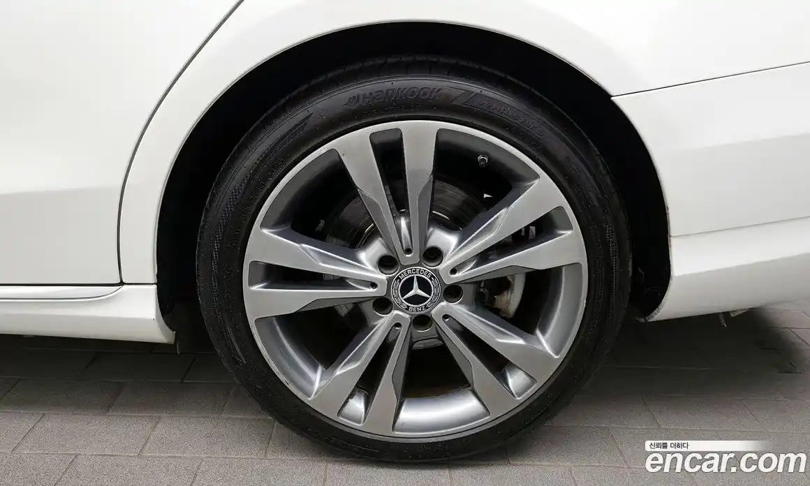 Mercedes-Benz C-Class 2018 2.0 гидро, фото 7 Mercedes-Benz C-Class 2018 2.0 гидро, фото 7