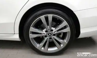 Mercedes-Benz C-Class 2018 2.0 гидро, миниатюра 7 Mercedes-Benz C-Class 2018 2.0 гидро, миниатюра 7
