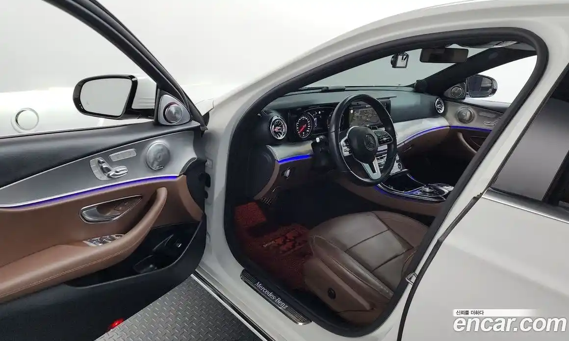 Mercedes-Benz E-Class 2019 2.0 автомат (гидро), фото 13
